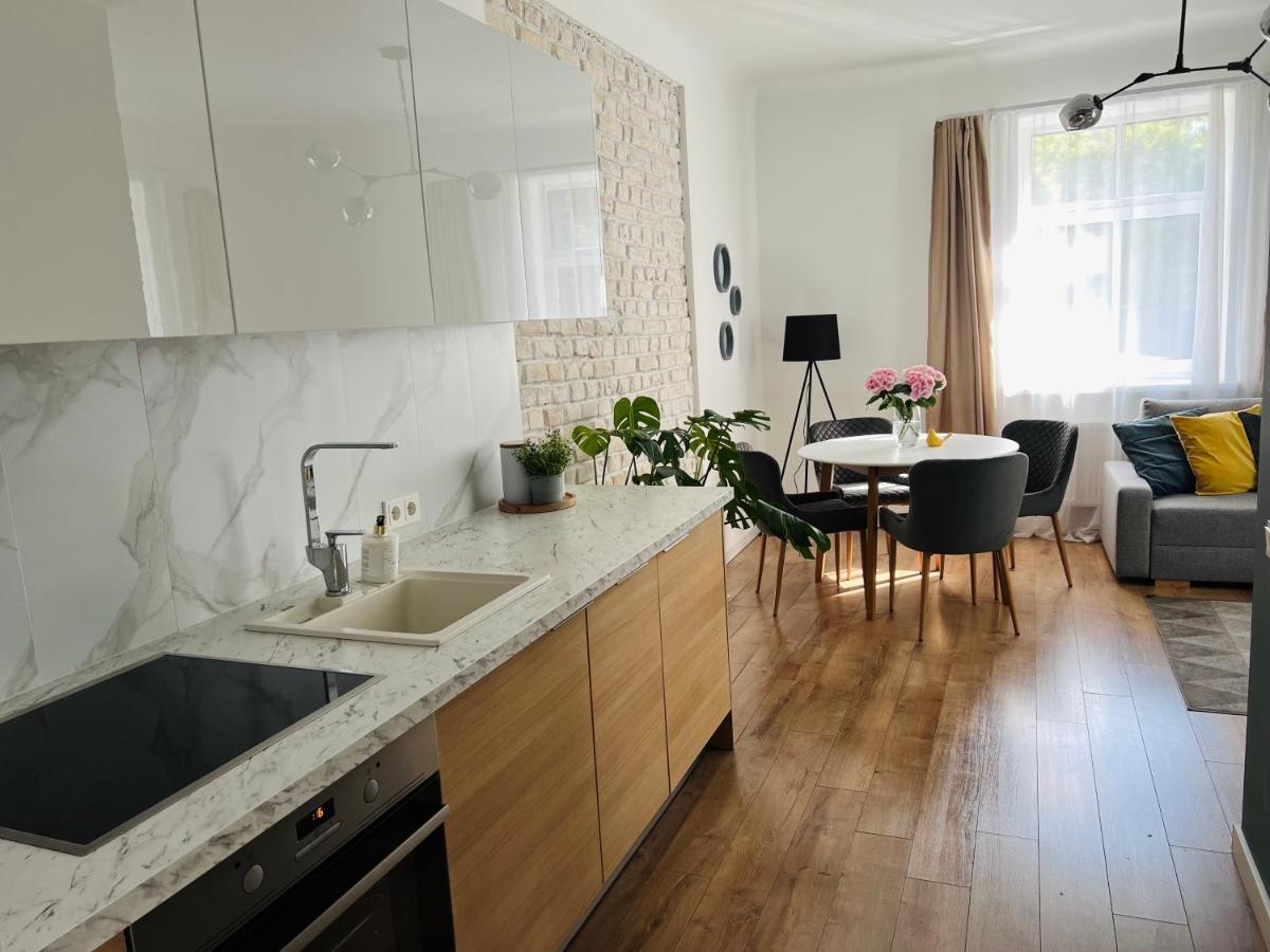 The Right Coast Apartment With Free Private Parking Riga Eksteriør bilde
